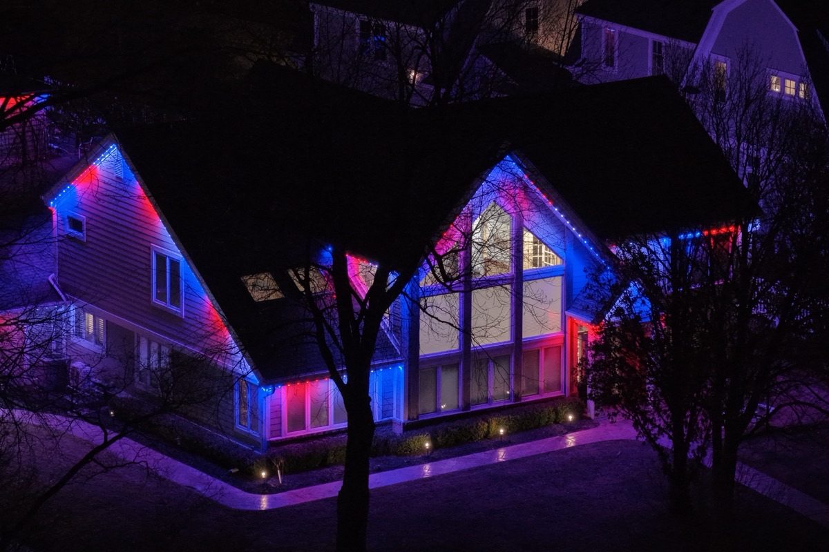 Holiday themed permanent lighting