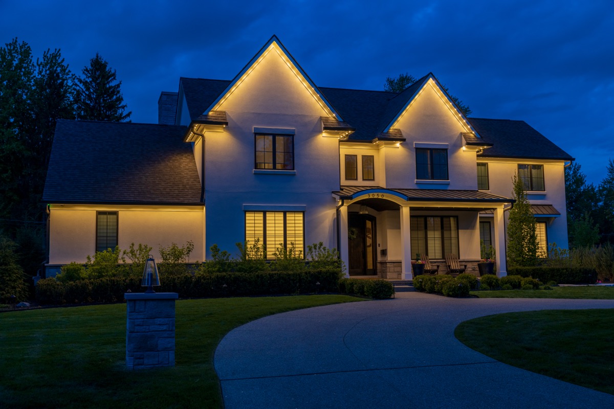 Warm white permanent lighting